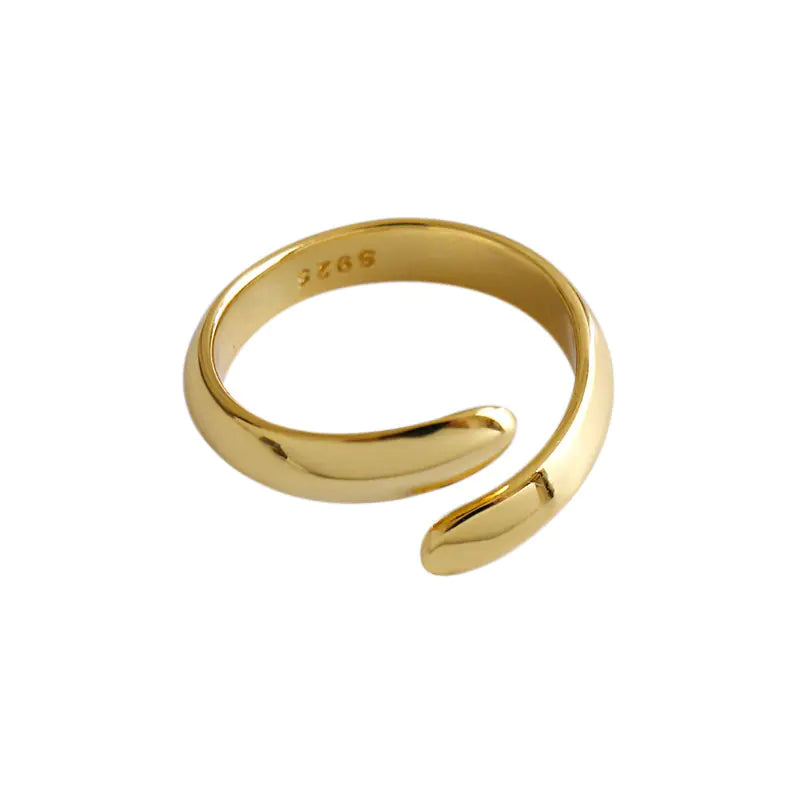 Anel Dourado Design Espiral